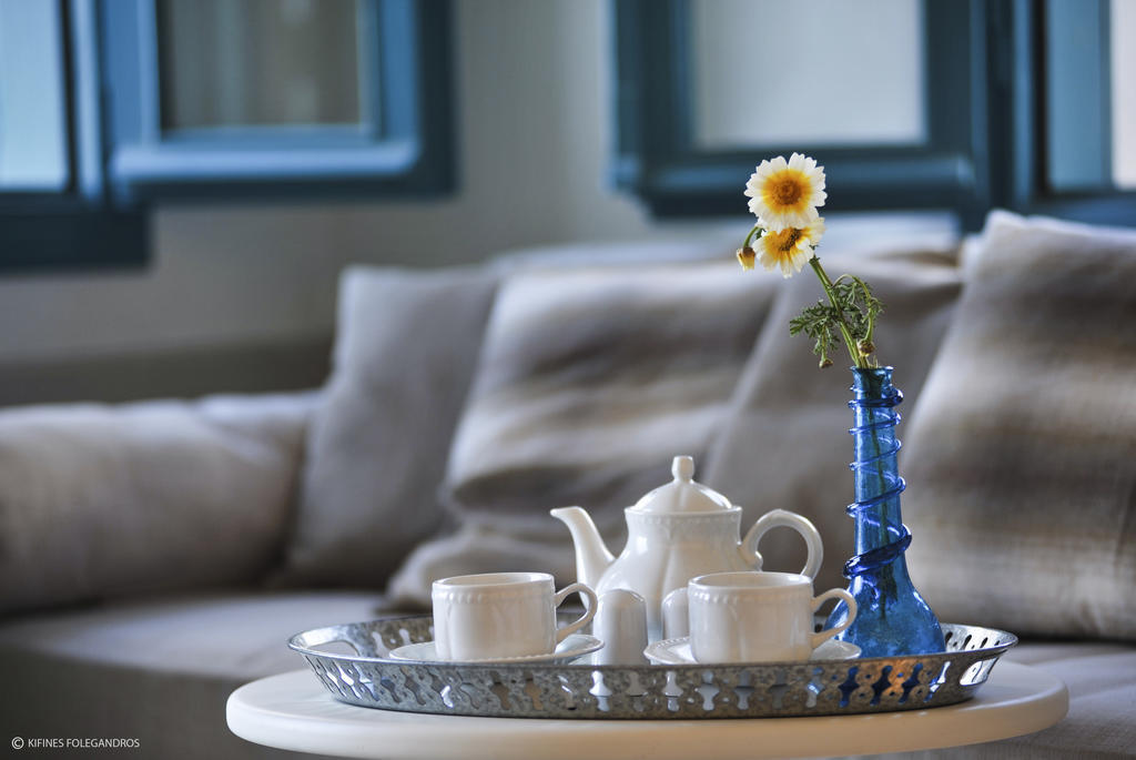 Kifines Suites Folegandros Town Номер фото